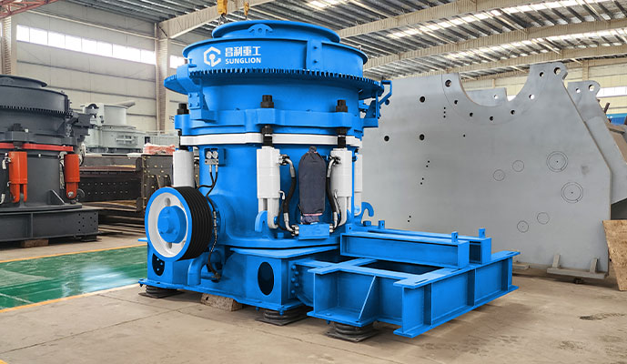 Real shot picture 2- Multi-cylinder cone crusher